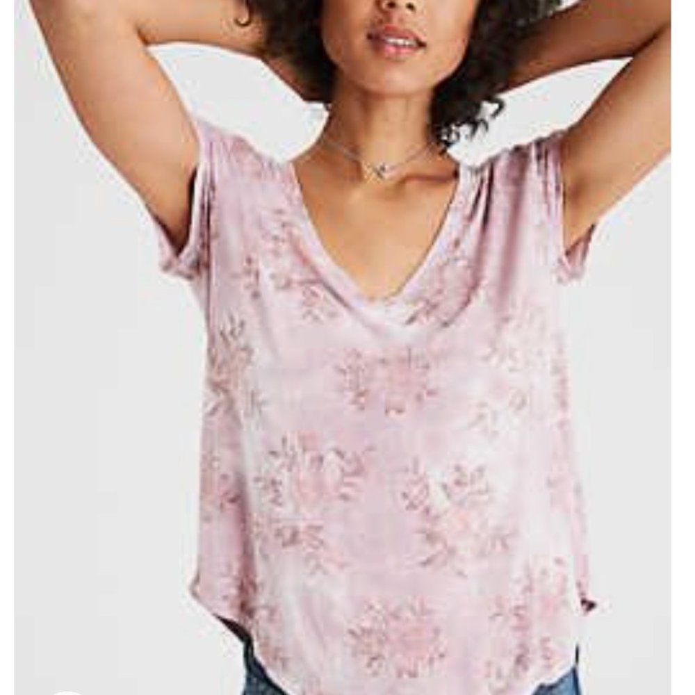 AE | riverdale soft & sexy v-neck blush floral xxs
